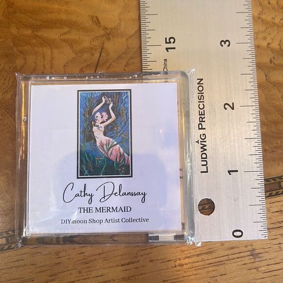 Coverminder with Mermaid Art by Cathy Delanssay! - Picture 10 of 13